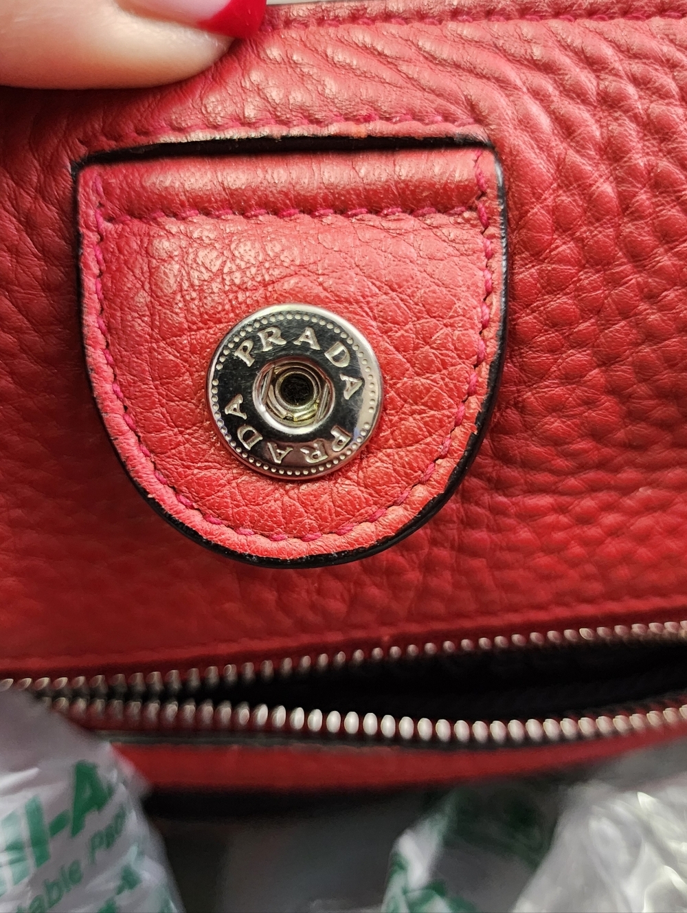 Authentic Prada Vitello Daino pebbled leather 2-way Bag With Digital COA - Picture 13 of 13